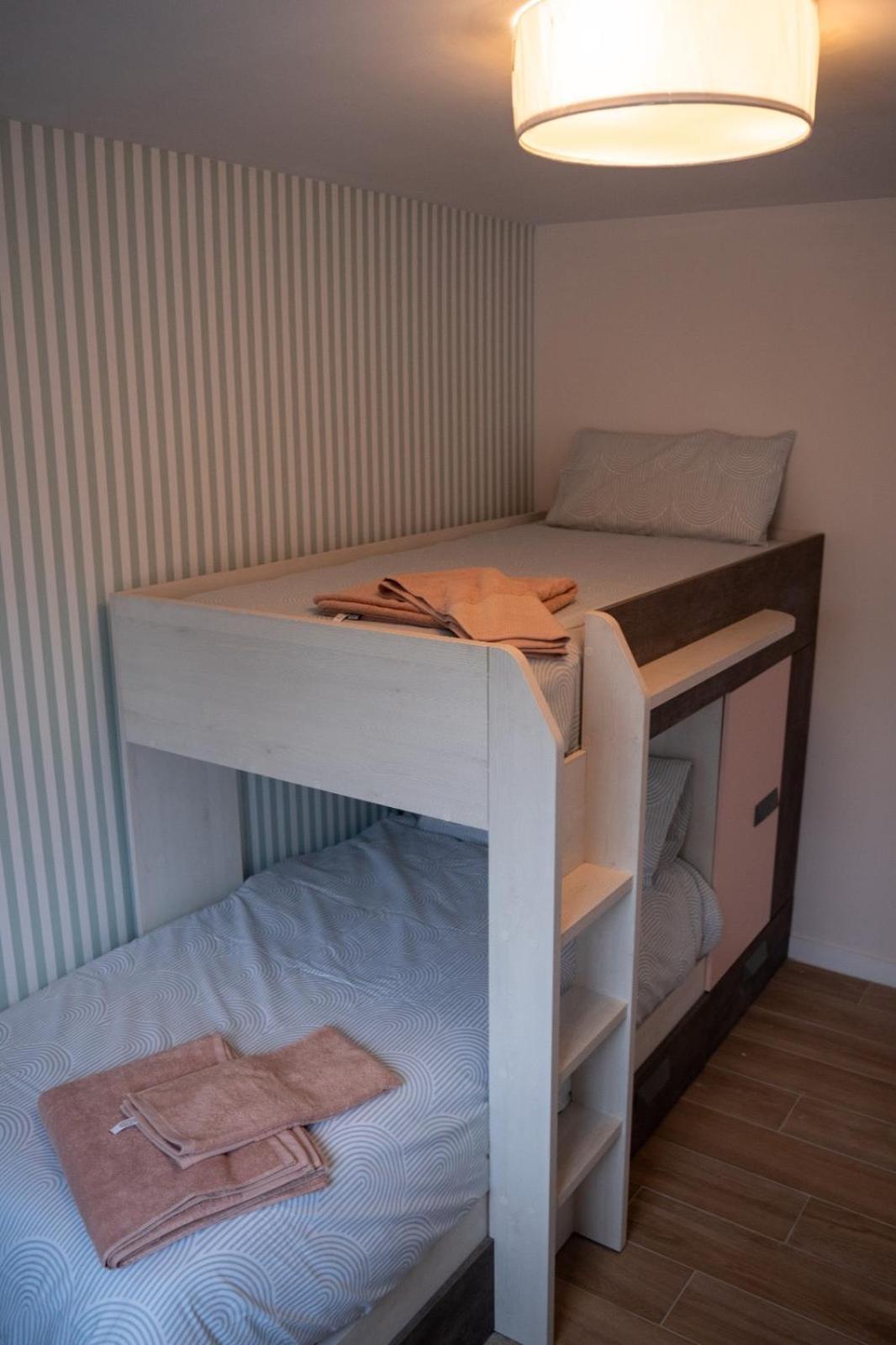 La Siesta Hostel อัลมาร์ดา ภายนอก รูปภาพ